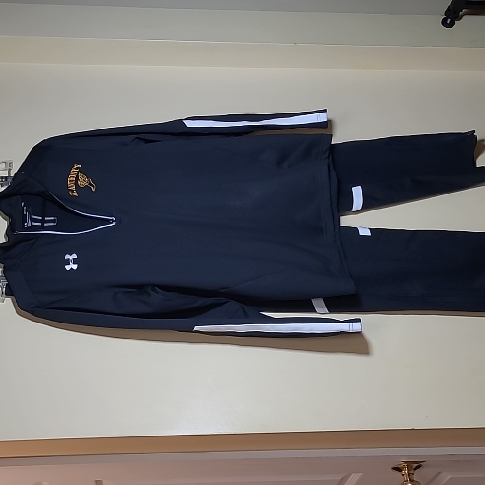 Under Armour St. Anthony's Cross Country warm-up track suit, Men's small, 2piece